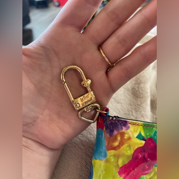 Betsey Johnson Gunmy Bear Wallet 💕 - Picture 2 of 6